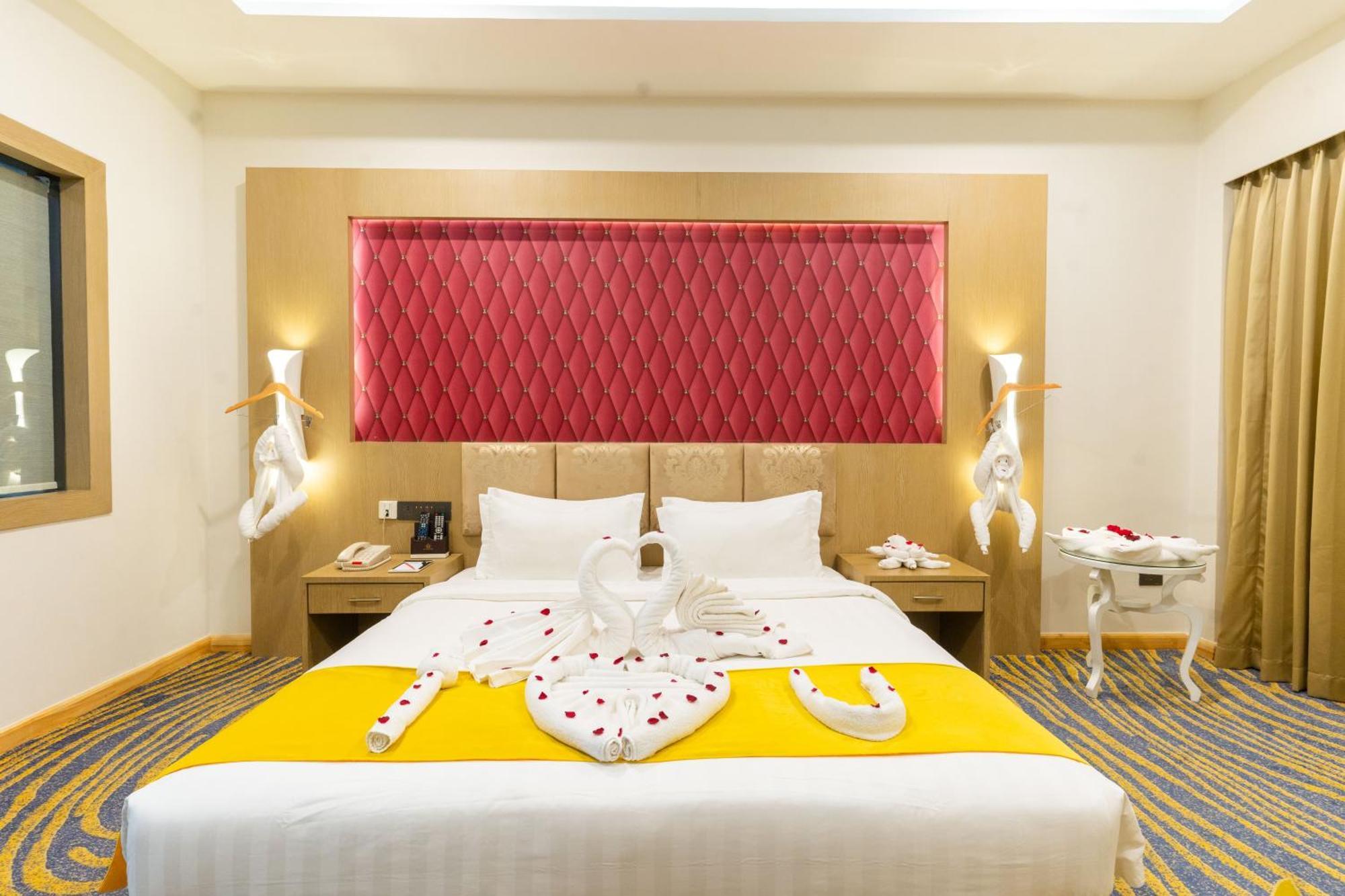 Kakarvitta Hotel Mechi Crown מראה חיצוני תמונה